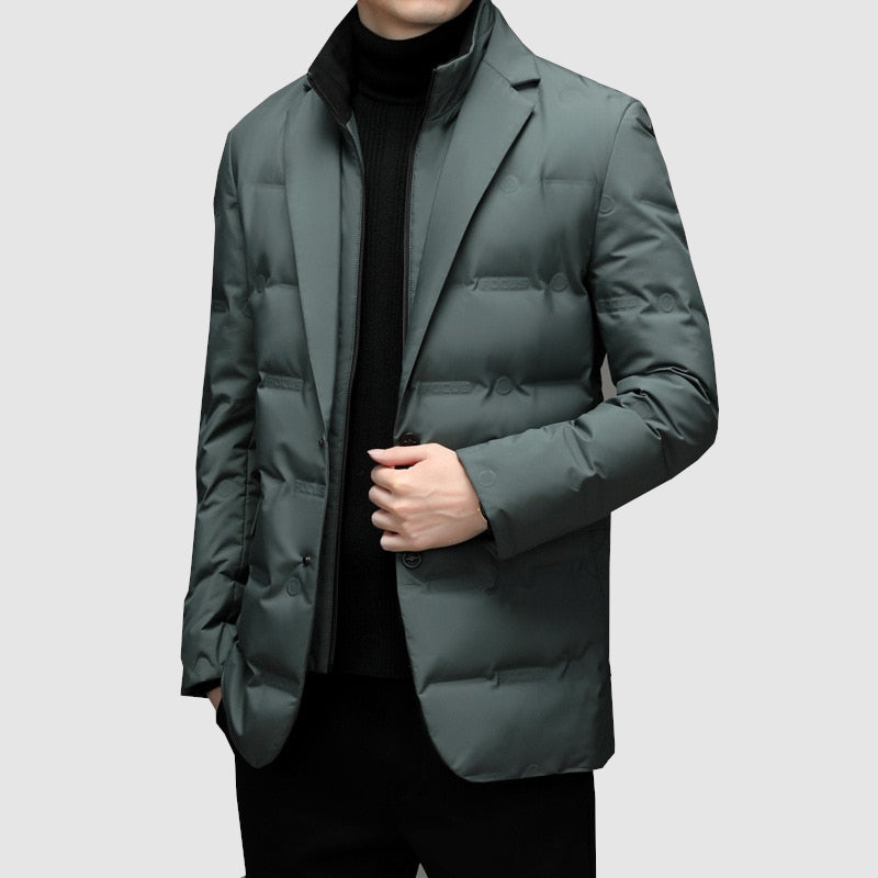 Men's Jacket with Tailored Fit Design