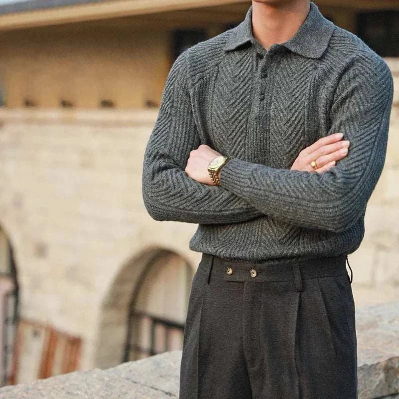 Men's Lapel Sweater in Autumn Style