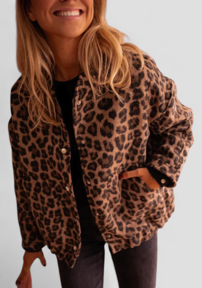 LEONA™ - The Leopard Bomber Jacket